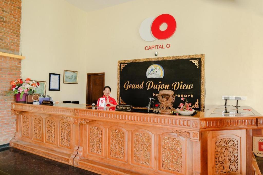 Capital O 892 Grand Pujon View Hotel And Resort Бату Экстерьер фото