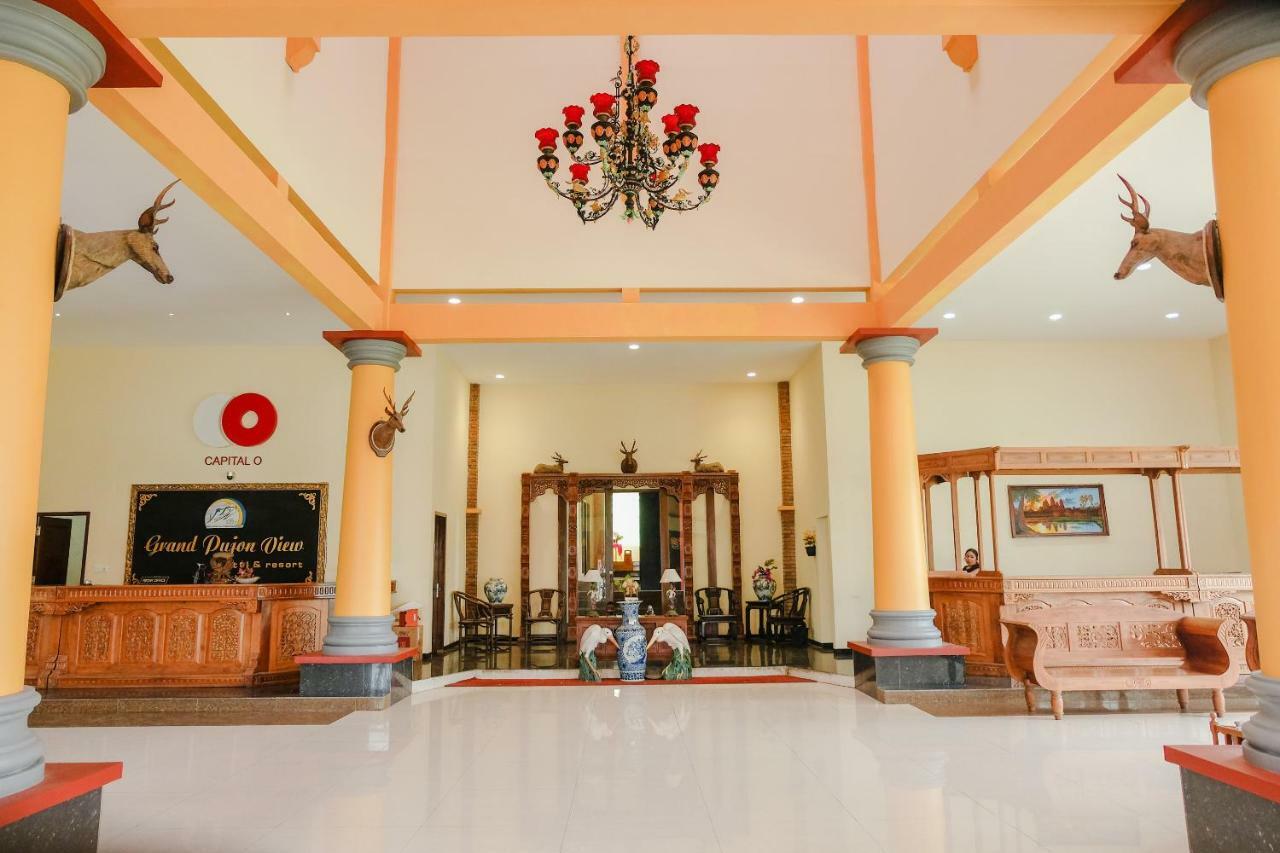 Capital O 892 Grand Pujon View Hotel And Resort Бату Экстерьер фото